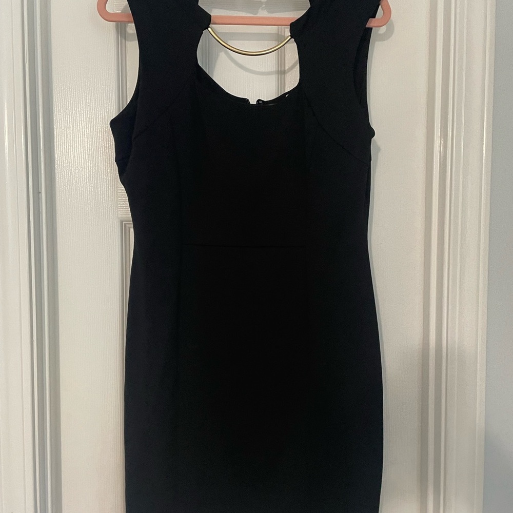 Jennifer Lopez Black Sleeveless Sheath Dress